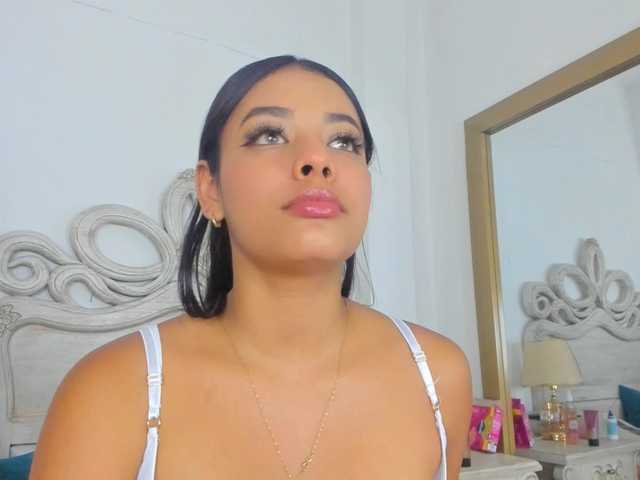 Photos Anthonela-Mil Do you wanna be my prince and make me have a lot of orgasms ? Squirt show at the end 1000 tks