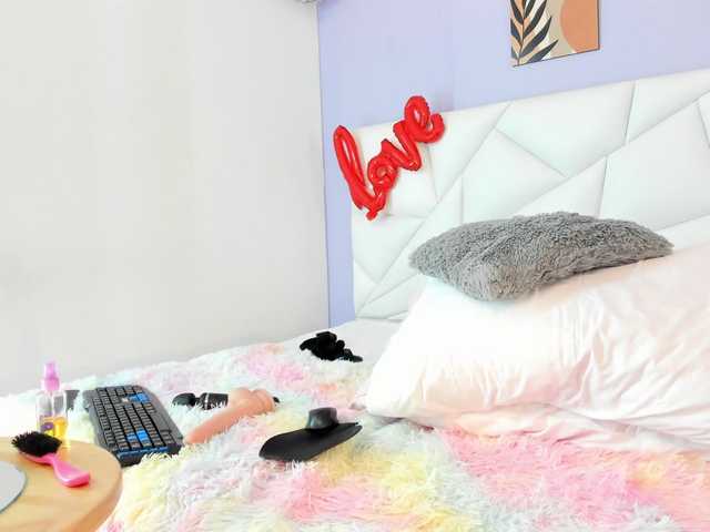 Photos lissetlong69 Hello guys Today I am very hot wanting to play with you do not miss my showNew toy bet you want to provise it